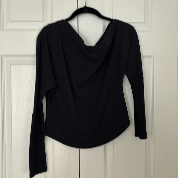 Free People We the Free Fiji off the shoulder thermal top NWOT - Picture 1 of 6